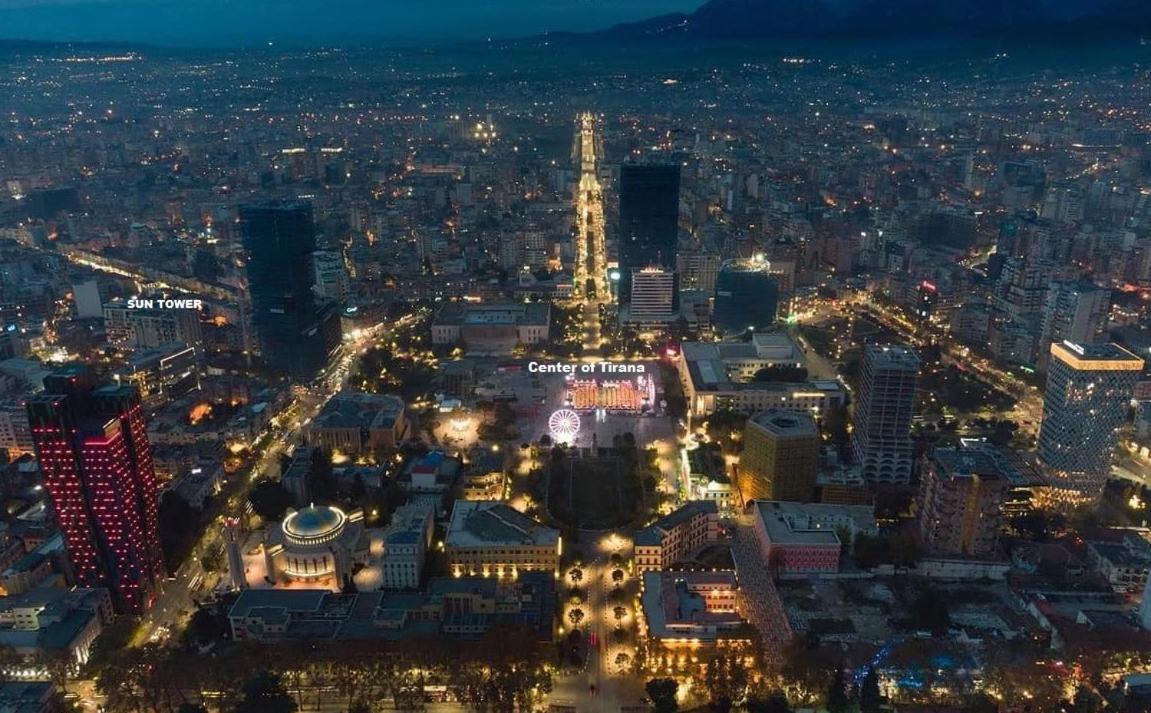 Sun Tower Luxury Suite-View From Of Tirana Center Exterior foto